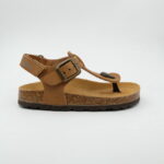Sandaal voor jongens in de kleur bruin
